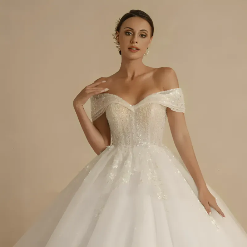 BEPEITHY Customized Off-Shoulder Wedding Dress – Sparkling Beaded Princess Gown for Brides 2024