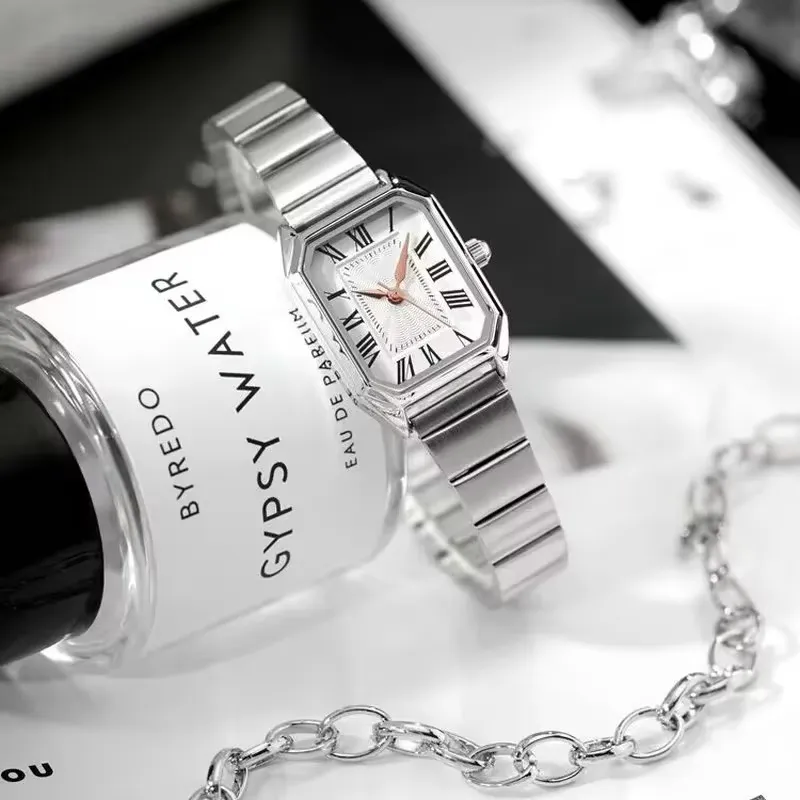 Silver zkceenier luxury wristwatch for women casual fashion
