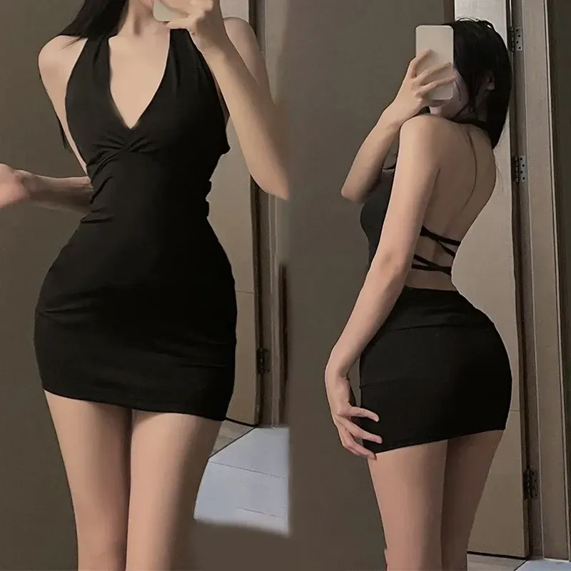 Sexy women dress with backless design and V neck for parties