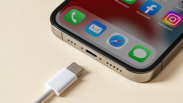 charging phone 