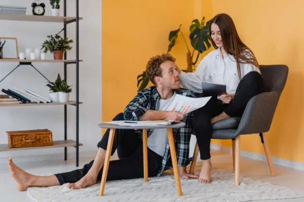 couple are changing the home decoration